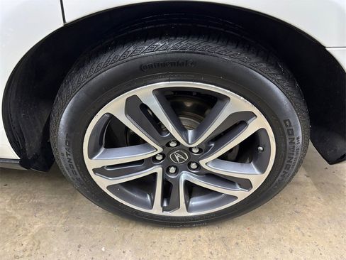 Used 2017 Acura MDX SH-AWD w/ Advance Package image 37