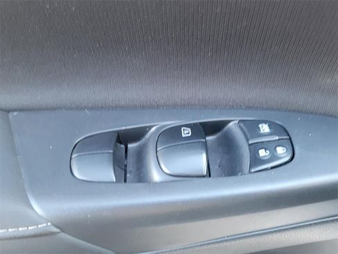 Used 2019 Nissan Sentra SV image 33