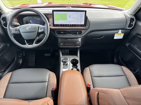 New 2026 Ford Bronco Sport Outer Banks w/ Outer Banks Tech Package+ AWD/4WD image 12