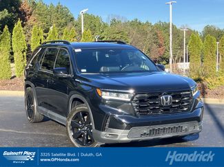 Certified 2025 Honda Pilot Black Edition video 1