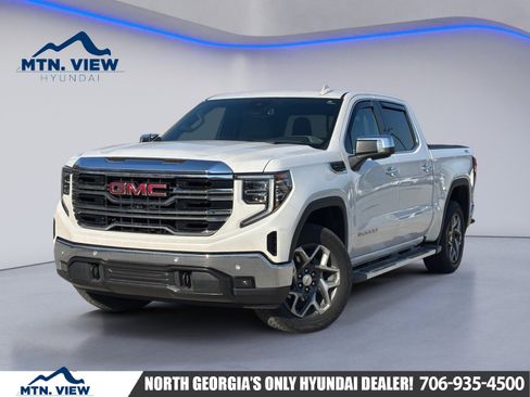 Used 2024 GMC Sierra 1500 SLT w/ SLT Premium Plus Package image 1