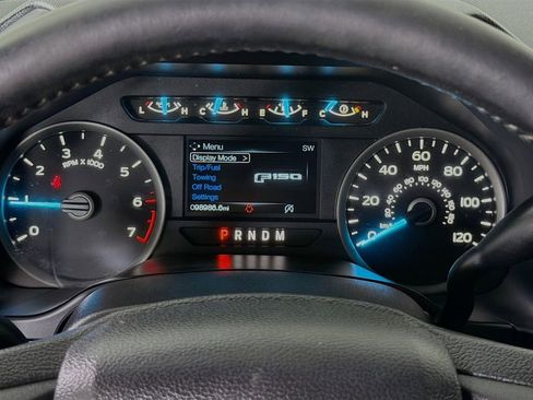 Used 2020 Ford F150 XLT w/ Equipment Group 302A Luxury AWD/4WD image 15