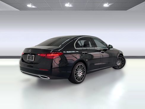 Used 2024 Mercedes-Benz C 300 Sedan image 8