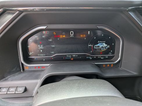 Used 2024 GMC Sierra 1500 AT4 w/ Technology Package AWD/4WD image 15