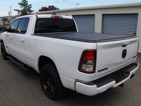 Used 2022 RAM 1500 Big Horn AWD/4WD image 7