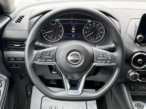 Certified 2024 Nissan Sentra SV FWD image 33