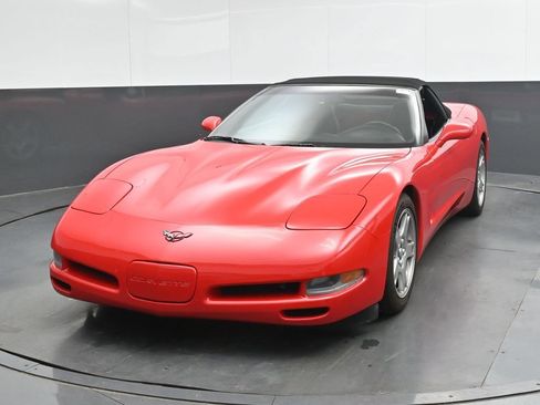 Used 1998 Chevrolet Corvette Convertible w/ Memory Pkg RWD image 5