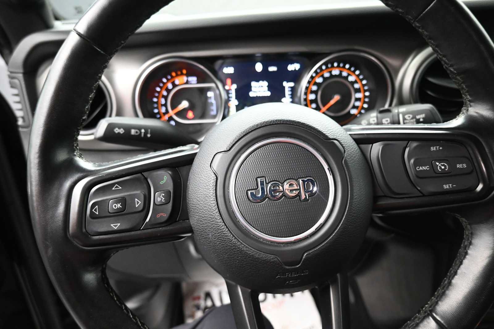 Used 2021 Jeep Wrangler Unlimited Sport AWD/4WD image 6