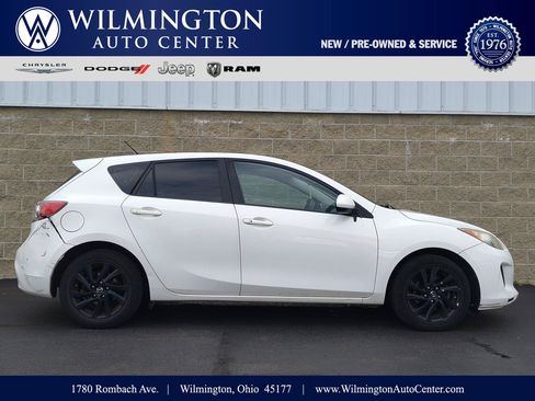 Used 2013 MAZDA MAZDA3 i Touring FWD image 1