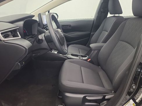 Used 2026 Toyota Corolla LE FWD image 25