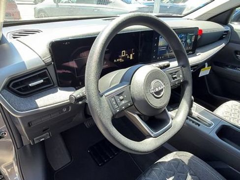 New 2026 Nissan Kicks SV FWD image 30
