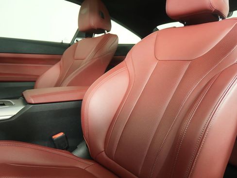 Used 2024 BMW 430i Coupe w/ M Sport Package image 11