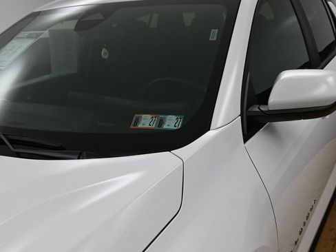 Used 2025 Chevrolet Equinox LT AWD/4WD image 8