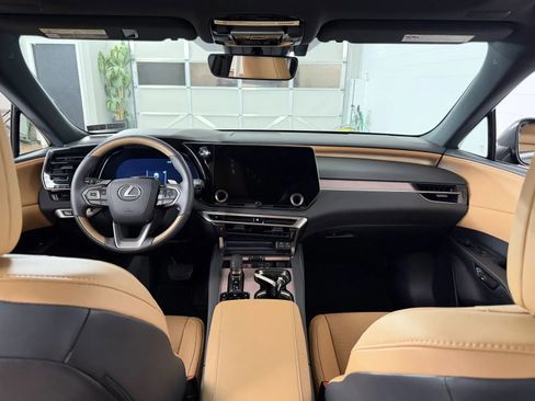 Used 2025 Lexus RX 350 AWD image 28