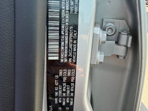 Used 2015 Jeep Renegade Latitude w/ Popular Equipment Group FWD image 21