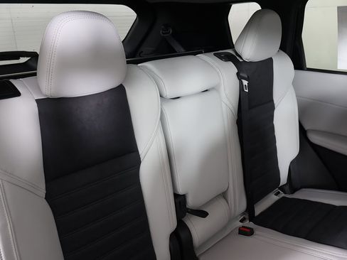 New 2026 Mitsubishi Outlander SE image 33