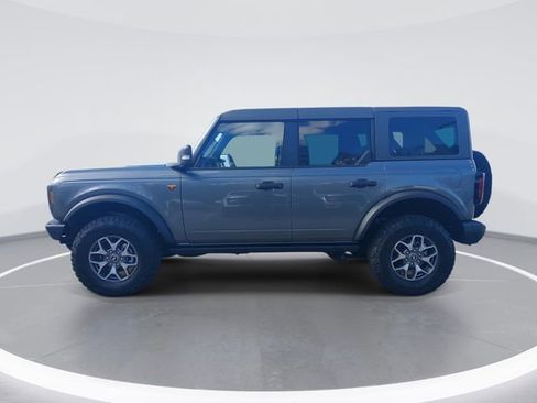 Used 2024 Ford Bronco Badlands AWD/4WD image 2
