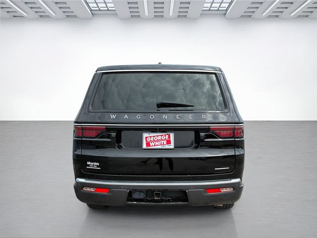 Used 2022 Jeep Wagoneer Series III AWD/4WD image 37