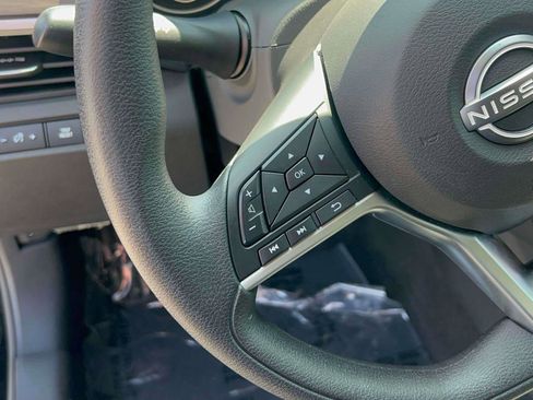 Used 2023 Nissan Altima 2.5 SV image 18