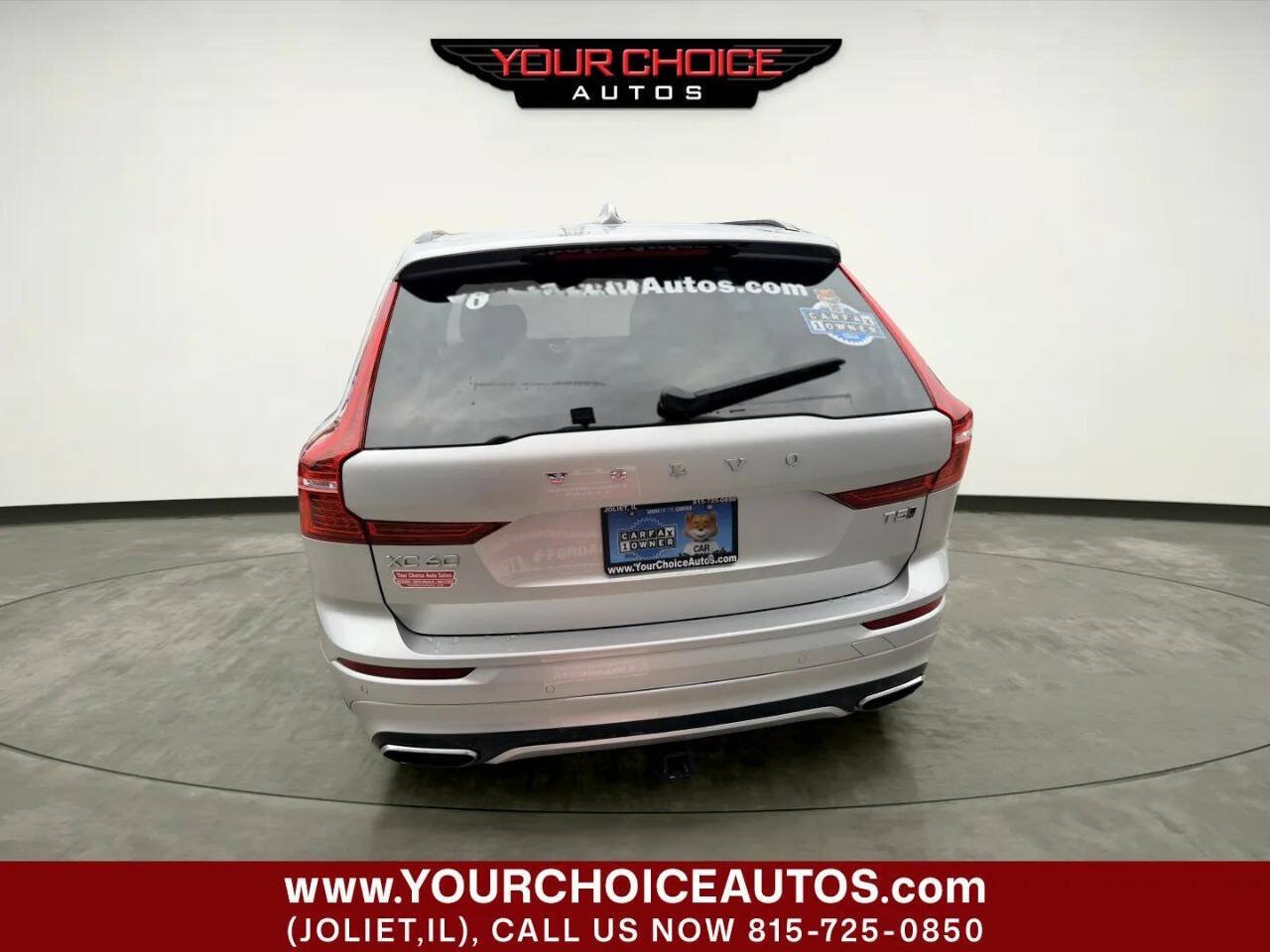 Used 2021 Volvo XC60 T5 R-Design AWD/4WD image 4