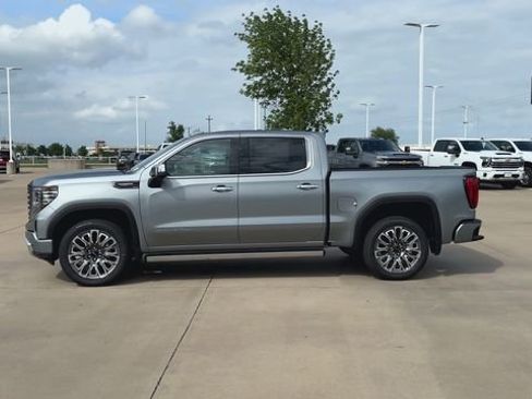 New 2026 GMC Sierra 1500 Denali Ultimate image 5