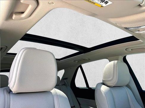Certified 2024 Mercedes-Benz GLE 450e 4MATIC image 17