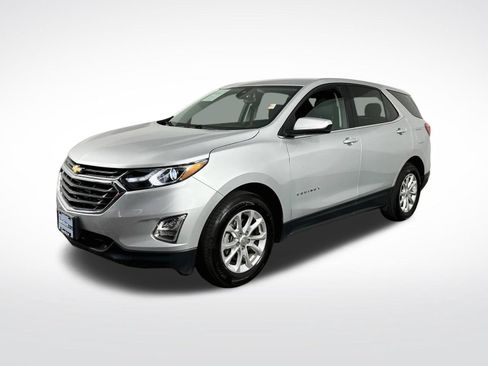 Used 2020 Chevrolet Equinox LT w/ Driver Convenience Package FWD image 4