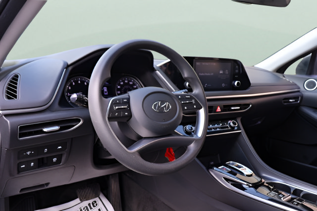 Used 2023 Hyundai Sonata SE FWD image 12