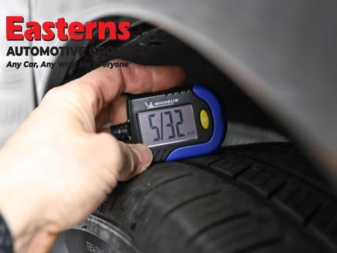 Used 2025 Honda HR-V EX-L image 28