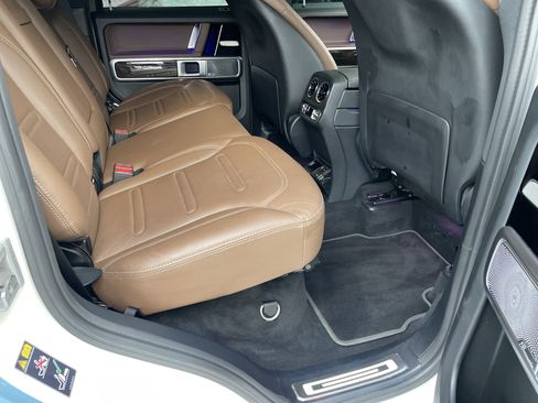Certified 2022 Mercedes-Benz G 550 image 43