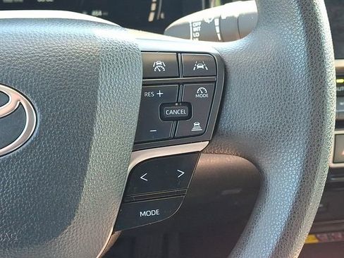 Certified 2025 Toyota Camry SE AWD/4WD image 21
