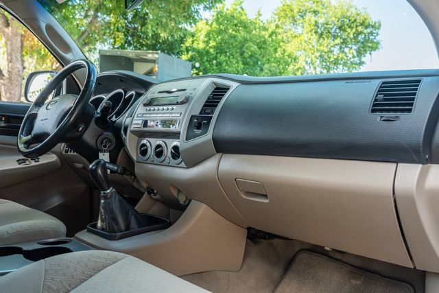 Used 2007 Toyota Tacoma PreRunner w/ SR5 Pkg #2 RWD image 44