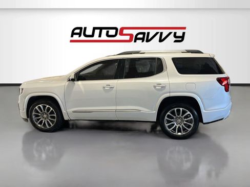 Used 2023 GMC Acadia Denali w/ Denali Ultimate Package AWD/4WD image 4