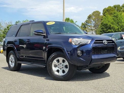 Used 2020 Toyota 4Runner SR5 Premium w/ Moonroof Package RWD image 38