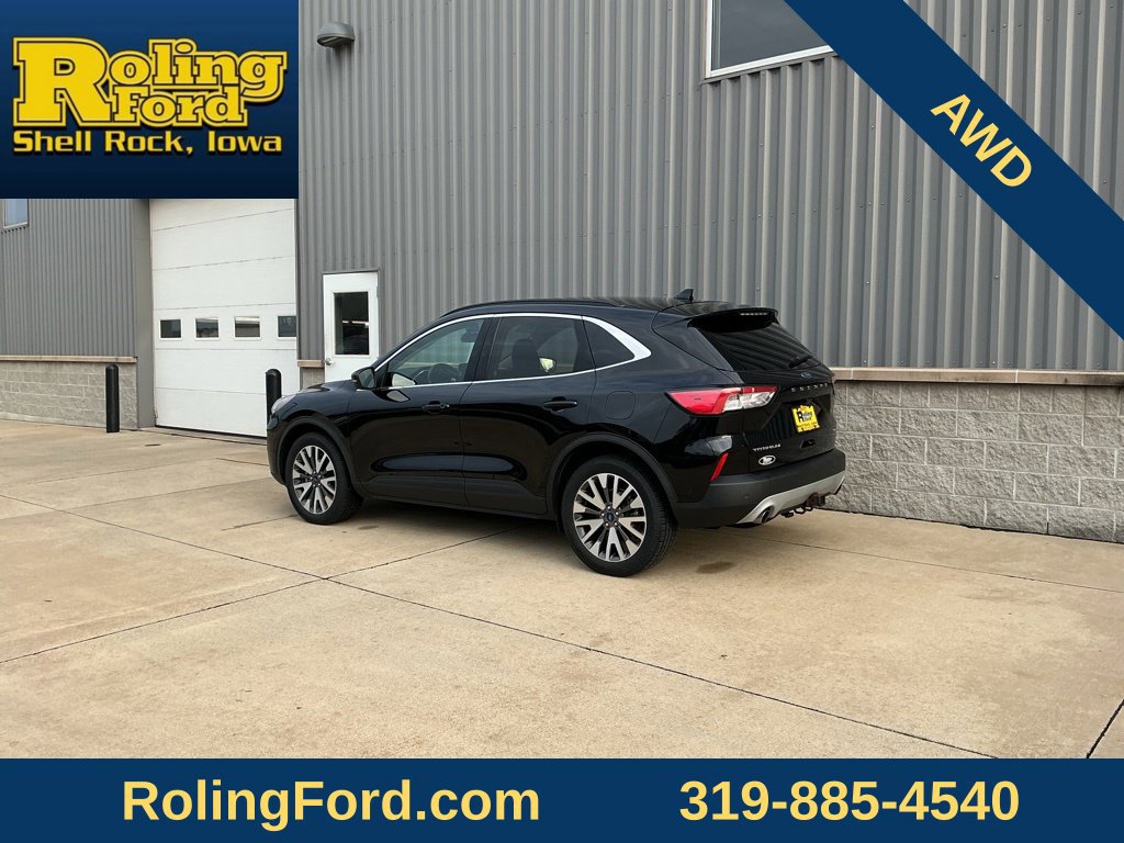 Used 2020 Ford Escape Titanium AWD/4WD image 3