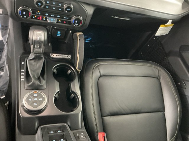 Used 2025 Ford Bronco Badlands AWD/4WD image 21