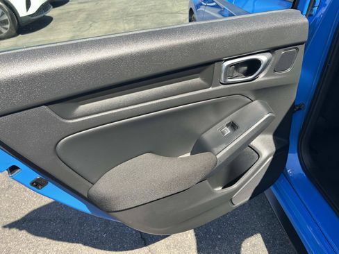 Used 2023 Honda Civic Sport image 18