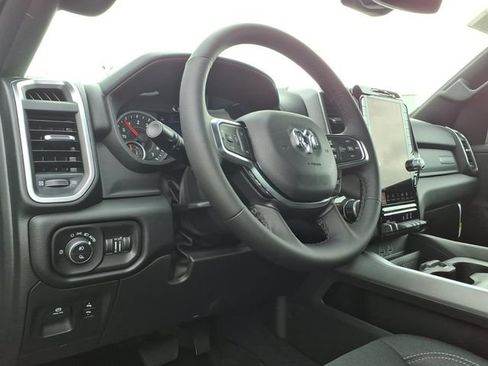 New 2026 RAM 1500 Big Horn AWD/4WD image 14