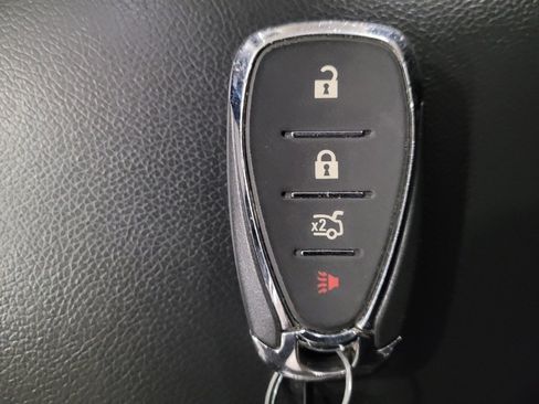 Used 2023 Chevrolet Malibu LS image 32