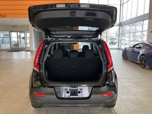 Used 2022 Kia Soul LX w/ Technology Package image 24