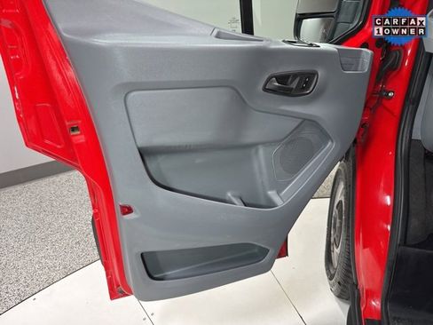 Used 2016 Ford Transit 350 XL image 4