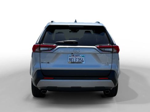 Used 2023 Toyota RAV4 Limited AWD/4WD image 4