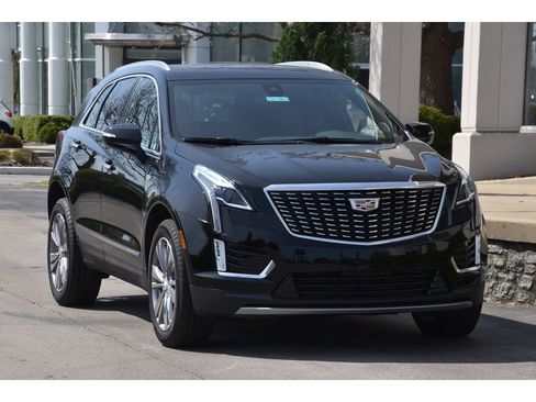 Used 2025 Cadillac XT5 Premium Luxury w/ LPO, Floor Liner Package image 2