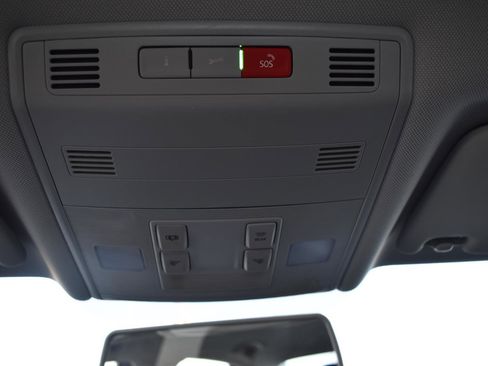 Used 2021 Volkswagen Jetta S w/ Driver Assistance Package image 33