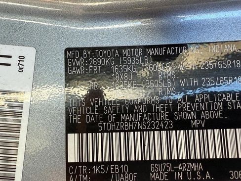 Certified 2022 Toyota Highlander XLE image 27