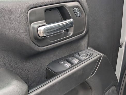 Certified 2024 Chevrolet Silverado 2500 Custom w/ Custom Value Package image 16