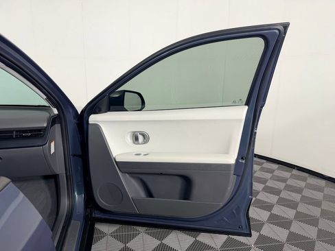 Used 2024 Hyundai Ioniq 5 SEL RWD image 34
