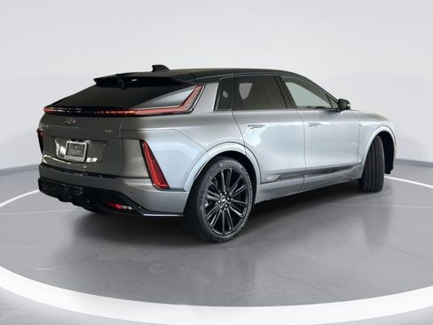 New 2026 Cadillac Lyriq V AWD/4WD image 3