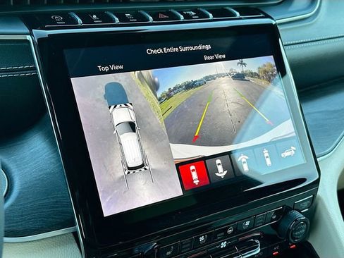 Used 2024 Jeep Grand Cherokee L Limited w/ Luxury Tech Group II image 14