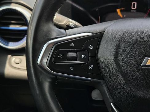 Used 2024 Chevrolet Trax LT w/ Driver Confidence Package FWD image 25